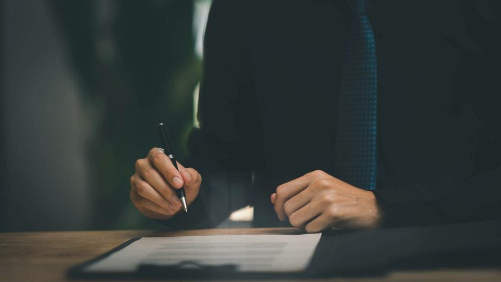 The Legal And Regulatory Aspects Of Hiring A Bodyguard 1 Bodyguard