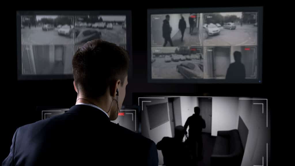 Identifying California'S Most Dangerous Urban Centers 1 Corporate security agent with Global Risk Solutions, Inc proving security for a corporate building.